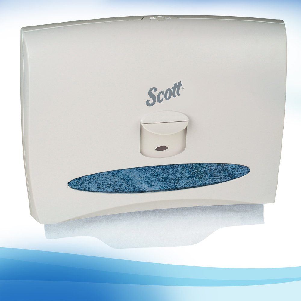 Couvre-sièges de toilette Scott Pro (07410), blanc, 15 po x 17 po, jetables, 125 couvre-sièges/paquet, 24 paquets/caisse - 07410
